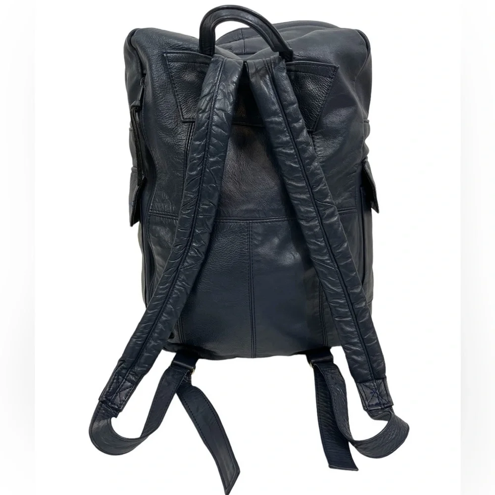 Vtg Leather Backpack, Navy Blue, by Shedhorn Creek Leather Products 1990s